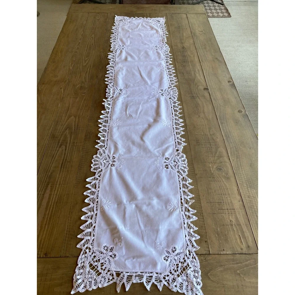 Vintage White Linen Table Runner Hand Crochet Lace Floral Embroidery 14x67